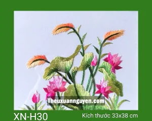 Tranh thêu hoa sen XN-H30