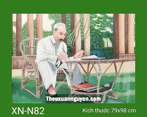 Tranh thêu Bác Hồ ngồi ghế mây XN-N82